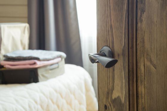 5 Housing Options for Pregnant Women Considering Adoption