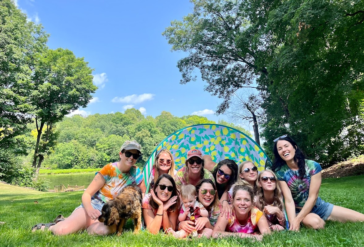 Emily on an Annual Trip With Her College Girlfriends & Their Daughters
