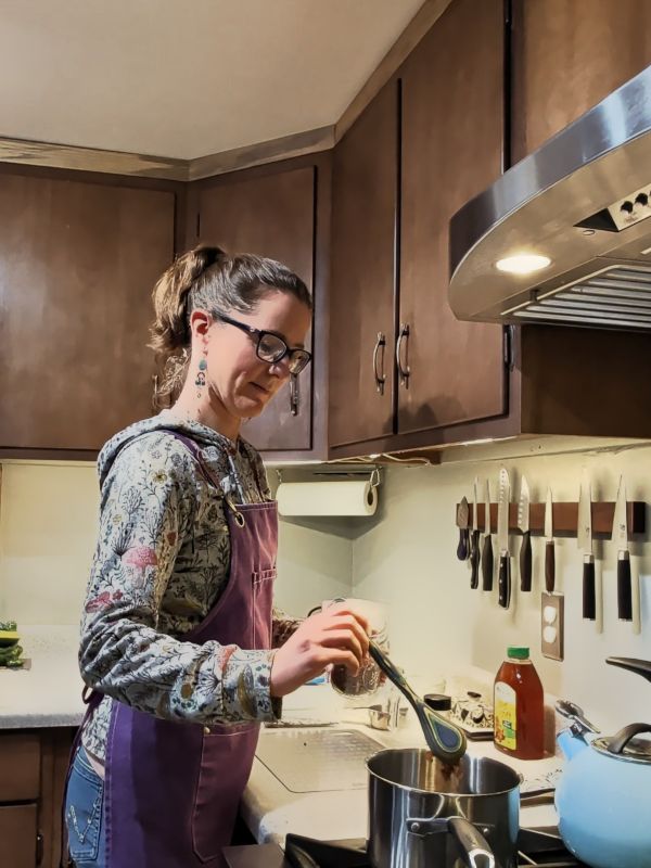 Making Elderberry Syrup