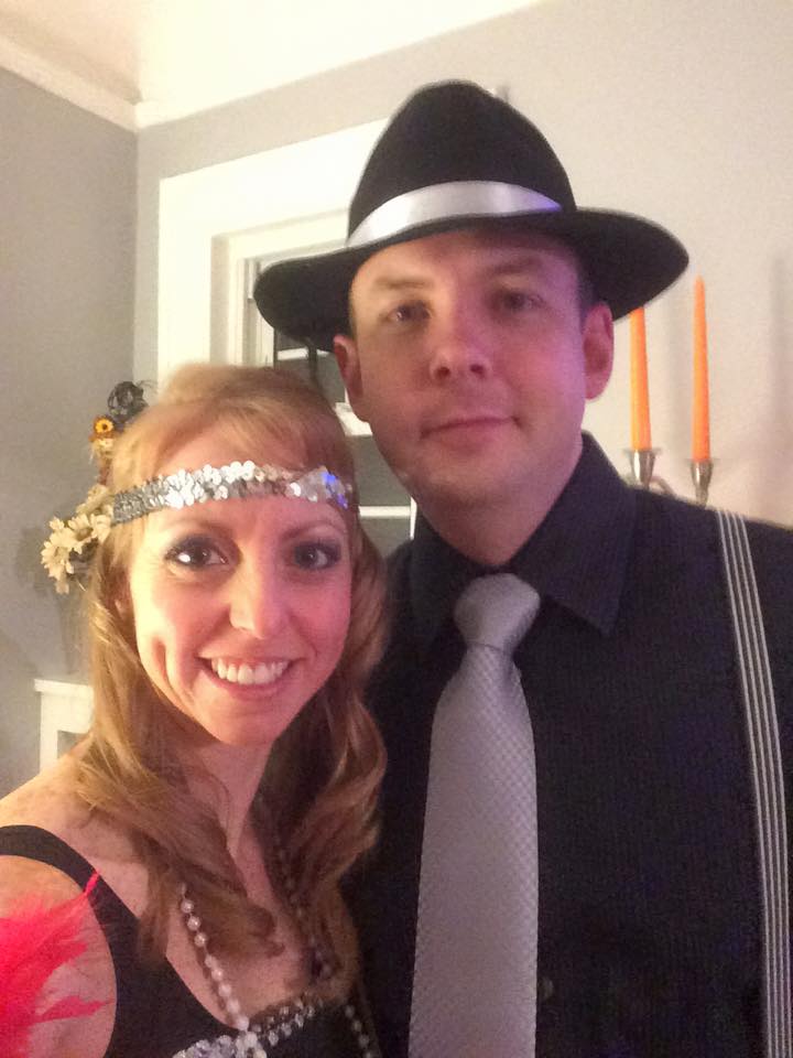 Halloween - Dressed Up as Bonnie & Clyde